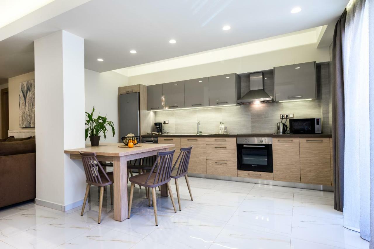 Lemar Luxury Apartments Herszonisszosz Kültér fotó